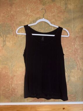 Contemporaine ~ Black Tank